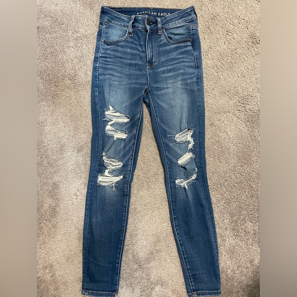 American Eagle High Waisted Distressed Jeggings Size 4 Short